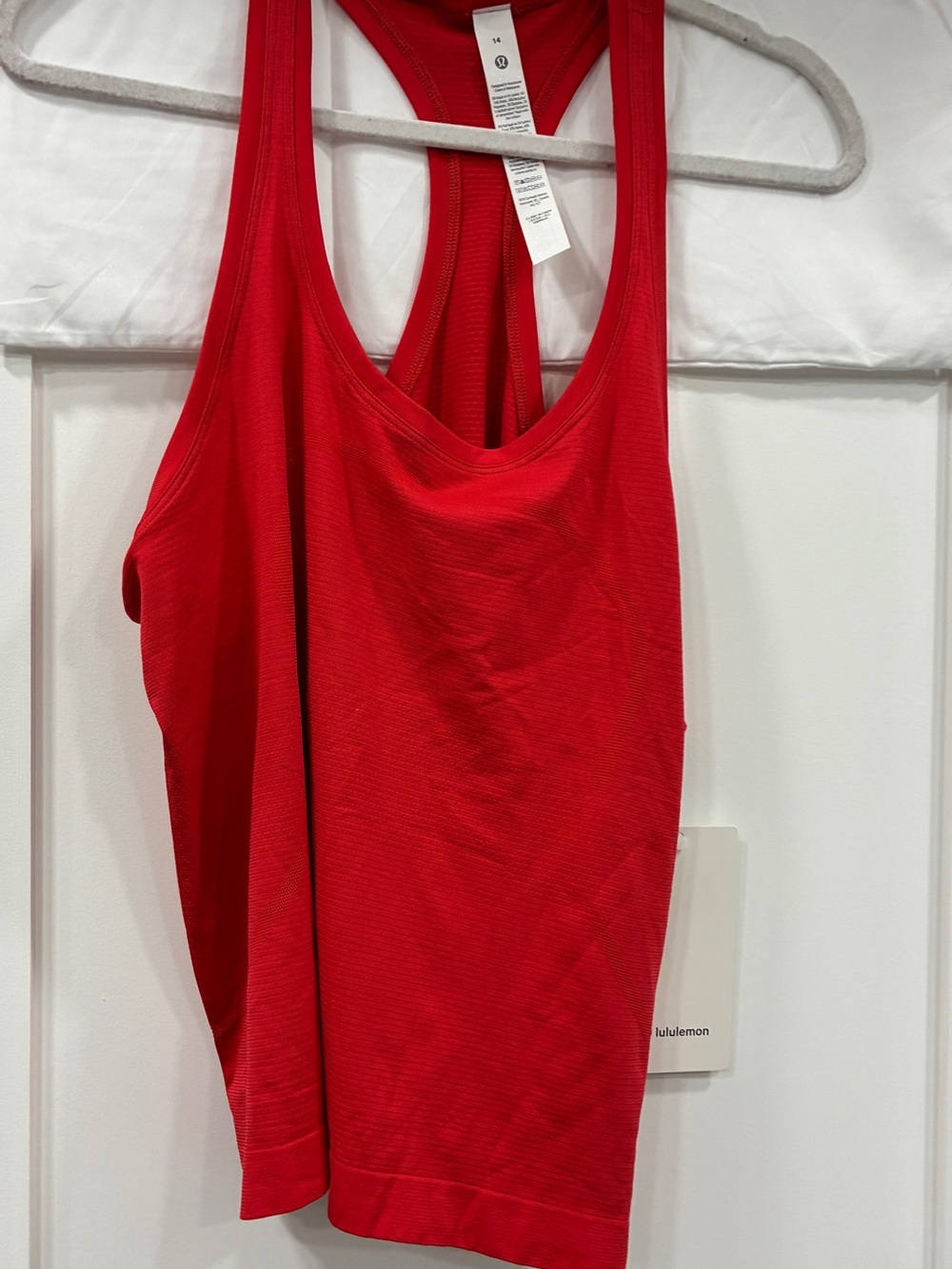 Lululemon Swiftly Tech Scoopneck Tank 2.0 Race Length Size 14 NWT